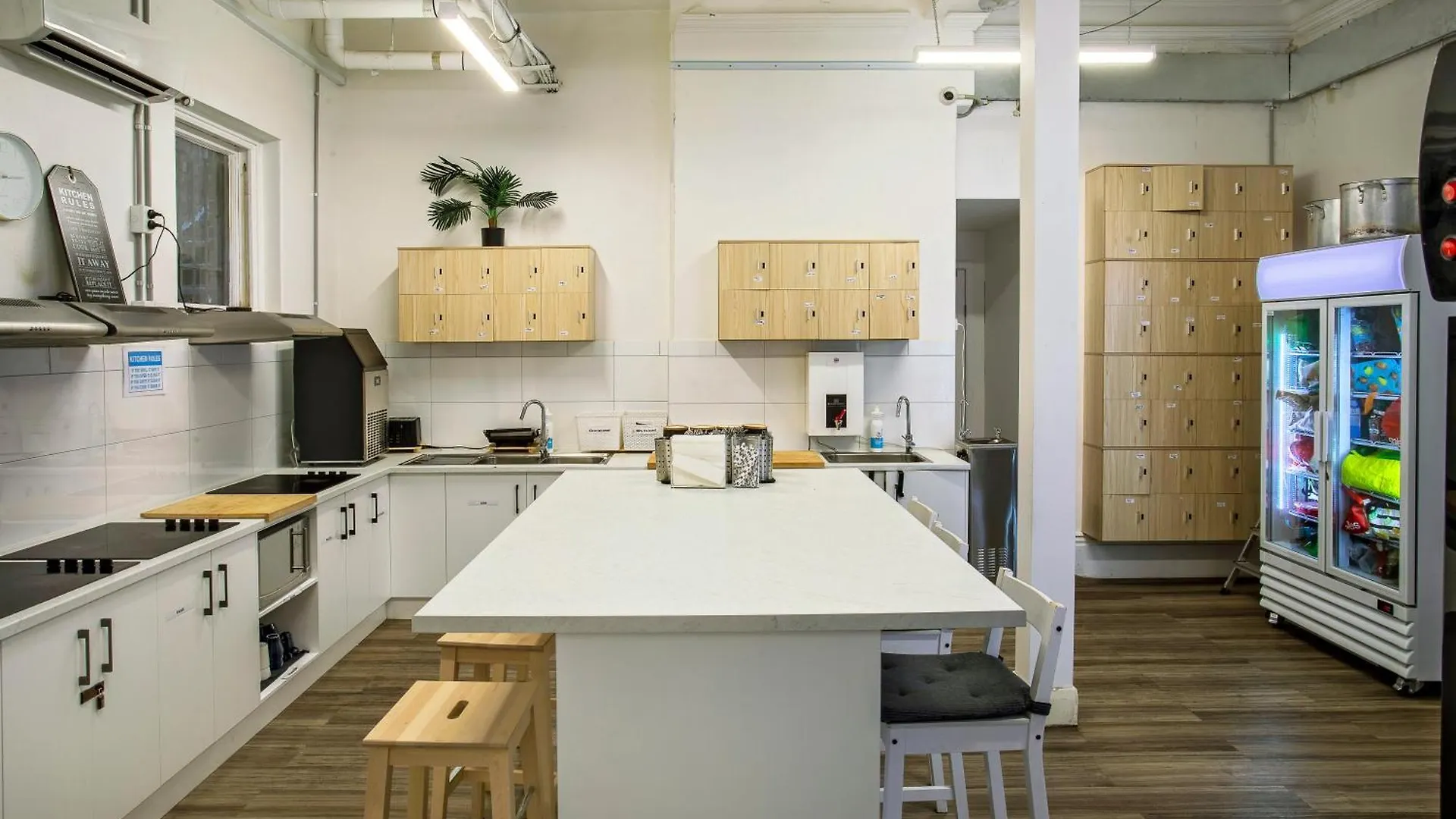 Tequila Sunrise Hostel אדלייד אוסטרליה