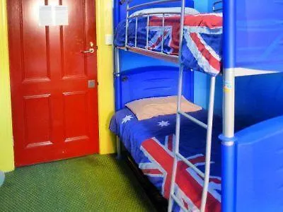 Tequila Sunrise Hostel Adelaide 0*,